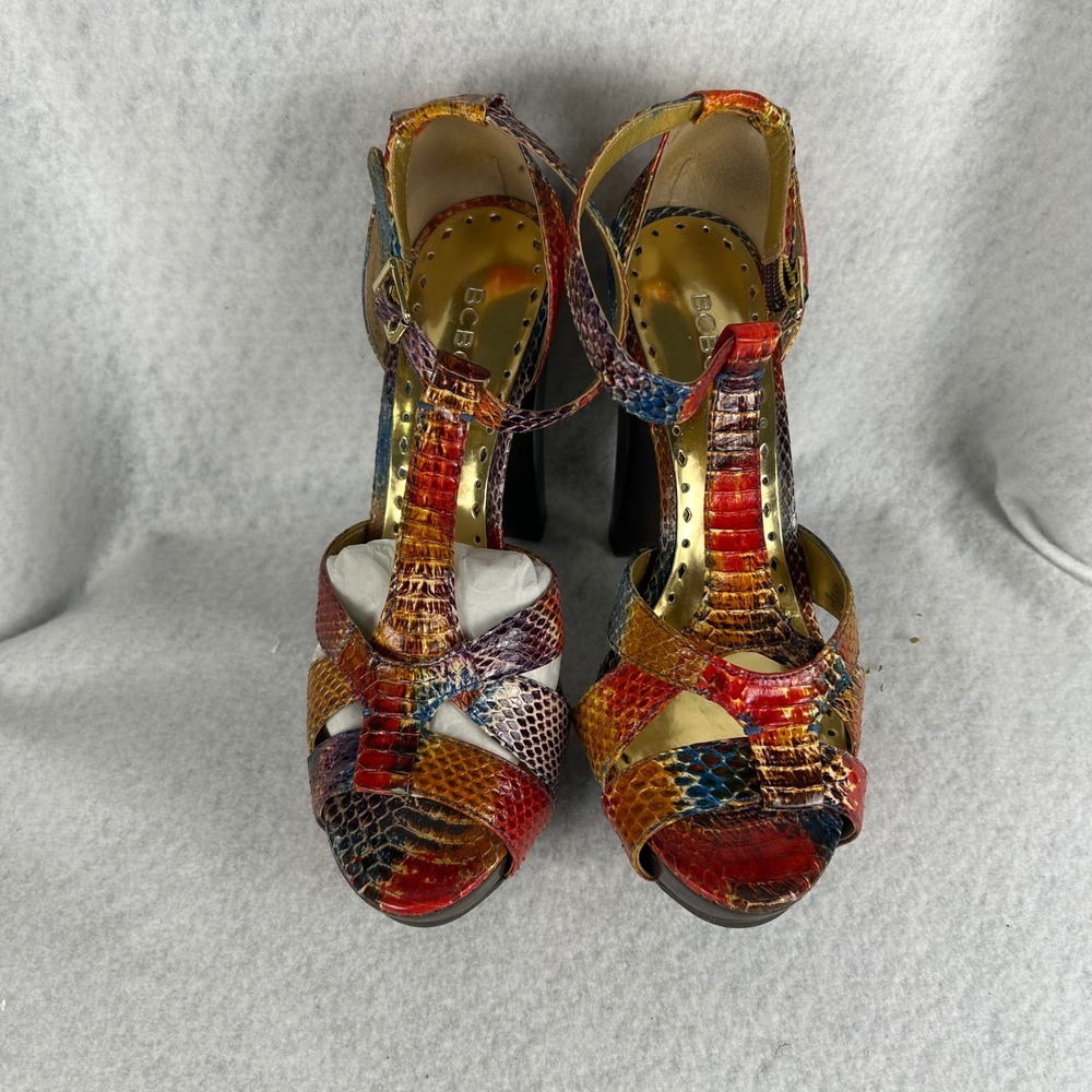 BCBGIRLS Slim Platform Sandals Womens 7.5 Multi Color Snakeskin T-Strap Heels